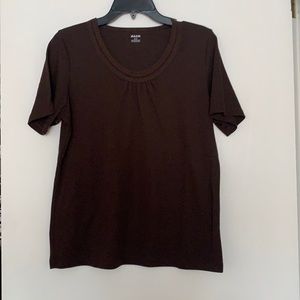 Alia t-shirt brown.